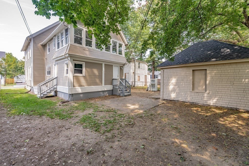 37 Forest Street Springfield, MA 01108 - Photo 33 of 37