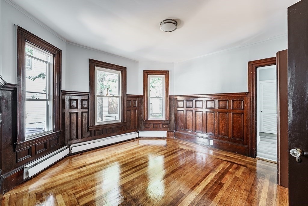 37 Forest Street Springfield, MA 01108 - Photo 5 of 37