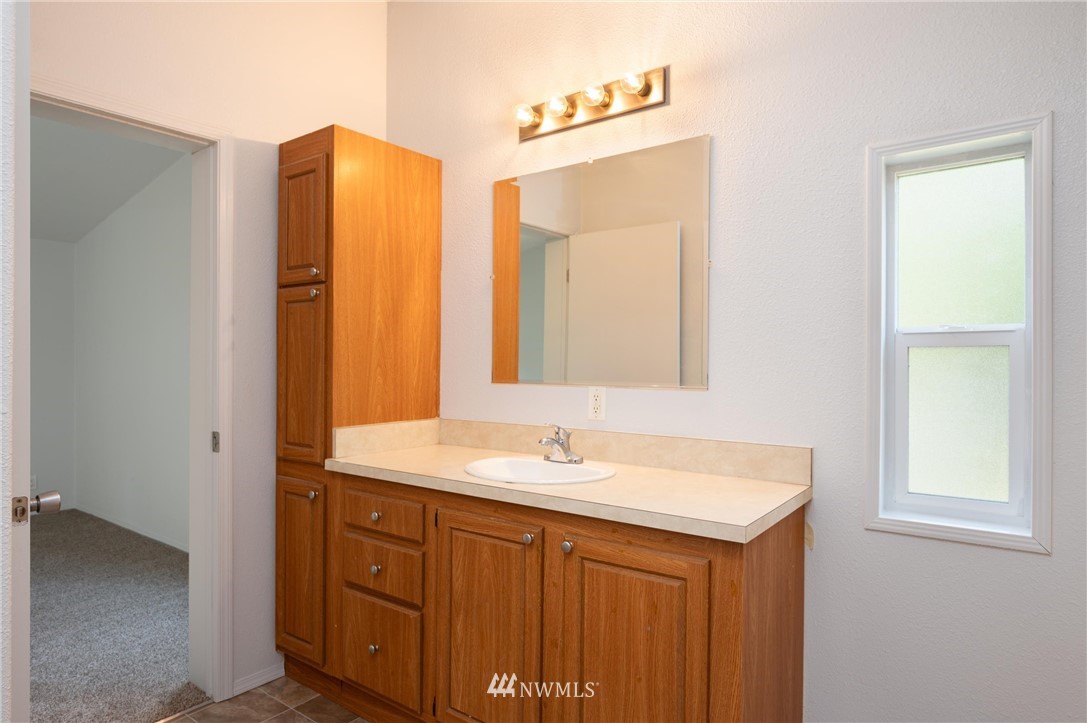 6167 Shamrock Road Maple Falls, WA 98266 - Photo 24 of 33 Gallery Image 24