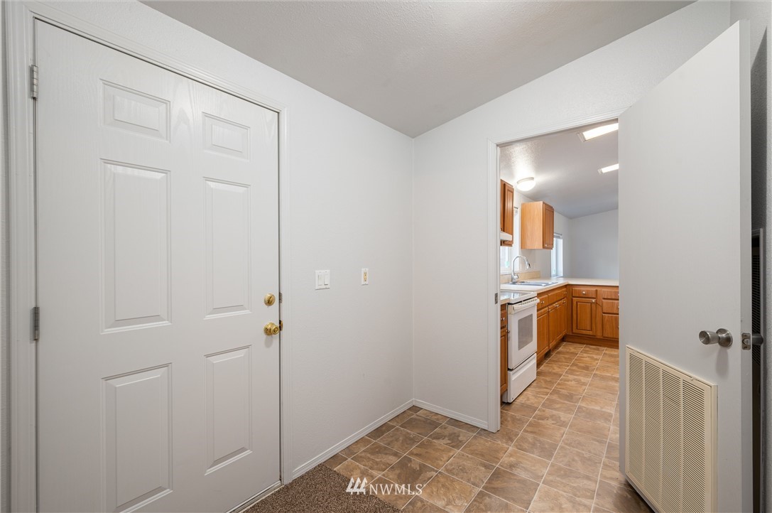 6167 Shamrock Road Maple Falls, WA 98266 - Photo 25 of 33 Gallery Image 25