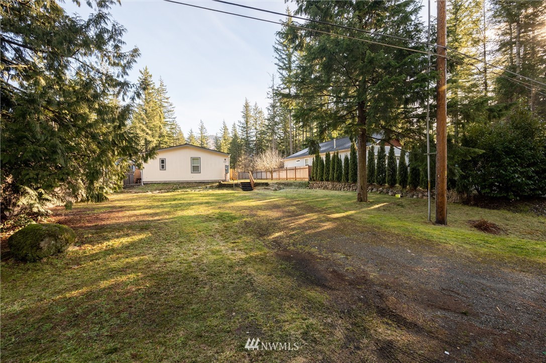 6167 Shamrock Road Maple Falls, WA 98266 - Photo 33 of 33 Gallery Image 33