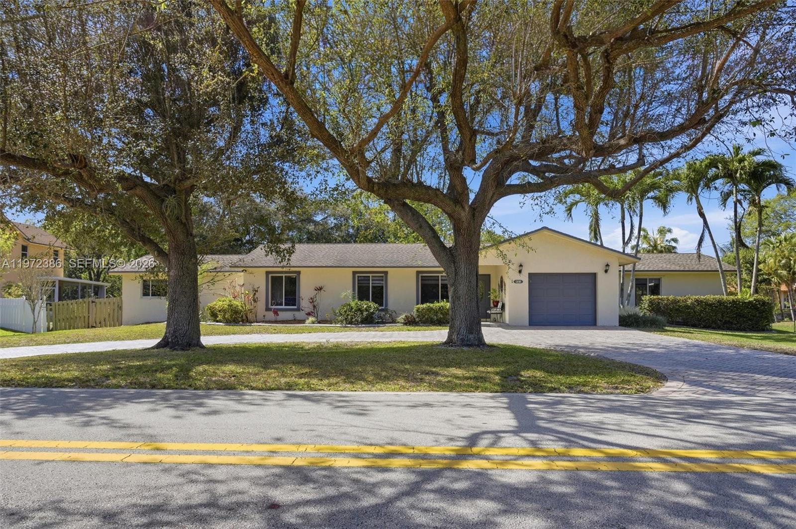 431 Old Hiatus Road Plantation, FL 33325 - Photo 3 of 51