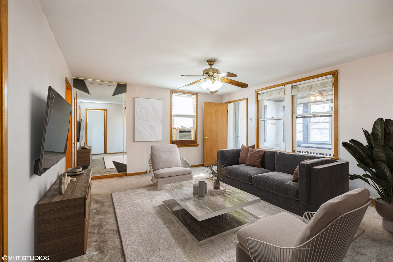 1309 Maple Avenue Berwyn, IL 60402 - Photo 12 of 17 a living room with furniture and a flat screen tv