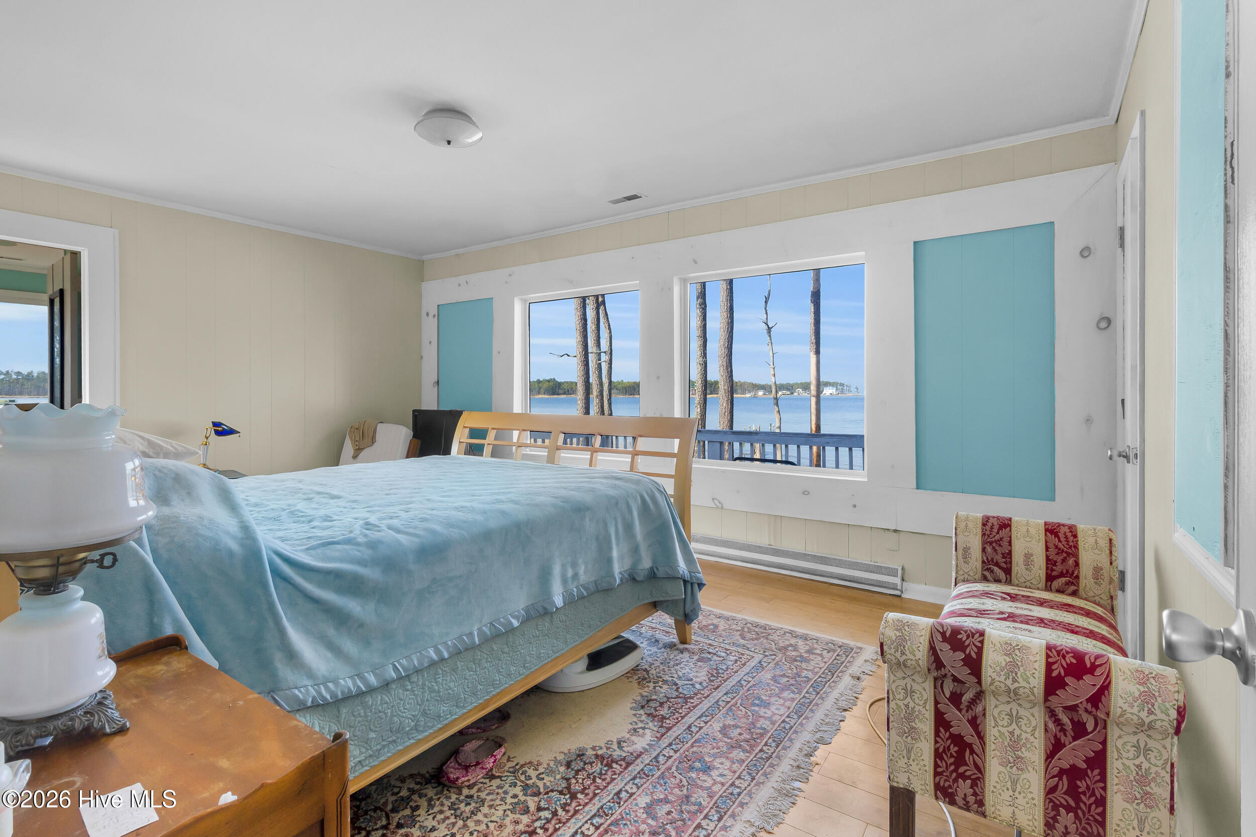 1117 Whealton Point Road Aurora, NC 27806 - Photo 16 of 33 Owners Suite