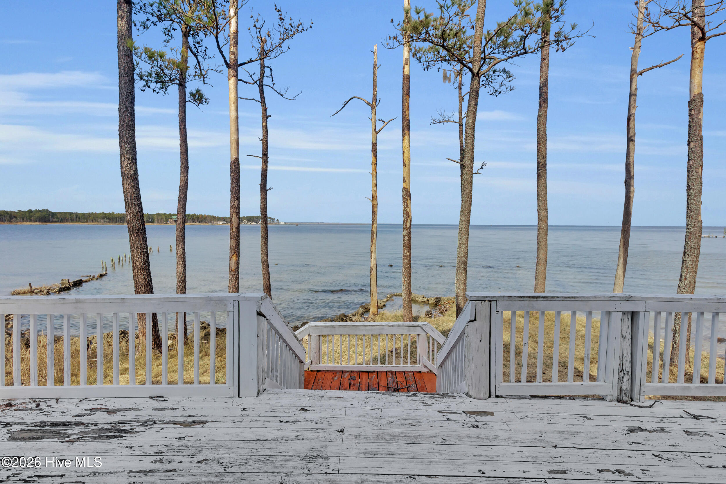 1117 Whealton Point Road Aurora, NC 27806 - Photo 23 of 33 Deck