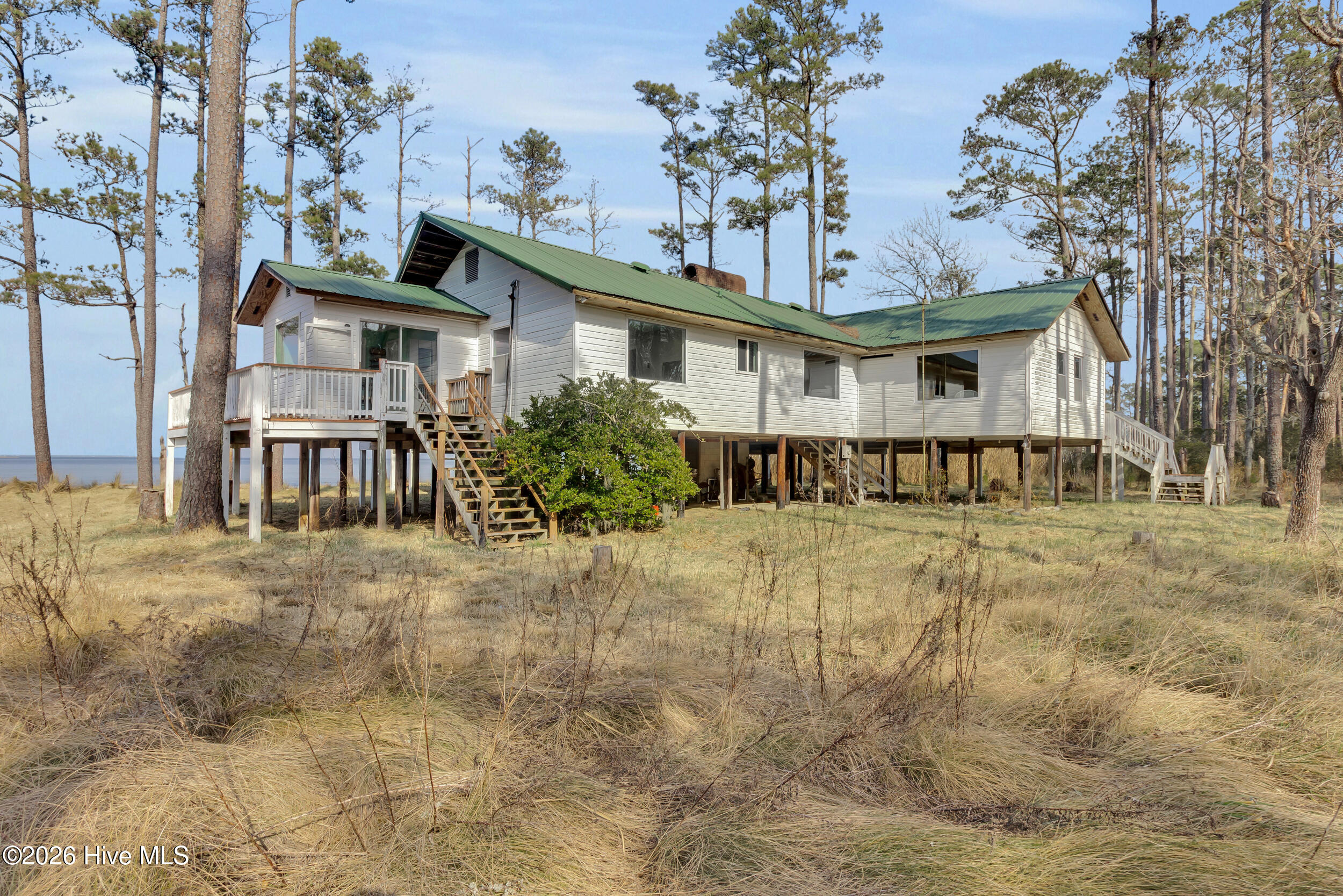 1117 Whealton Point Road Aurora, NC 27806 - Photo 7 of 33 Primary