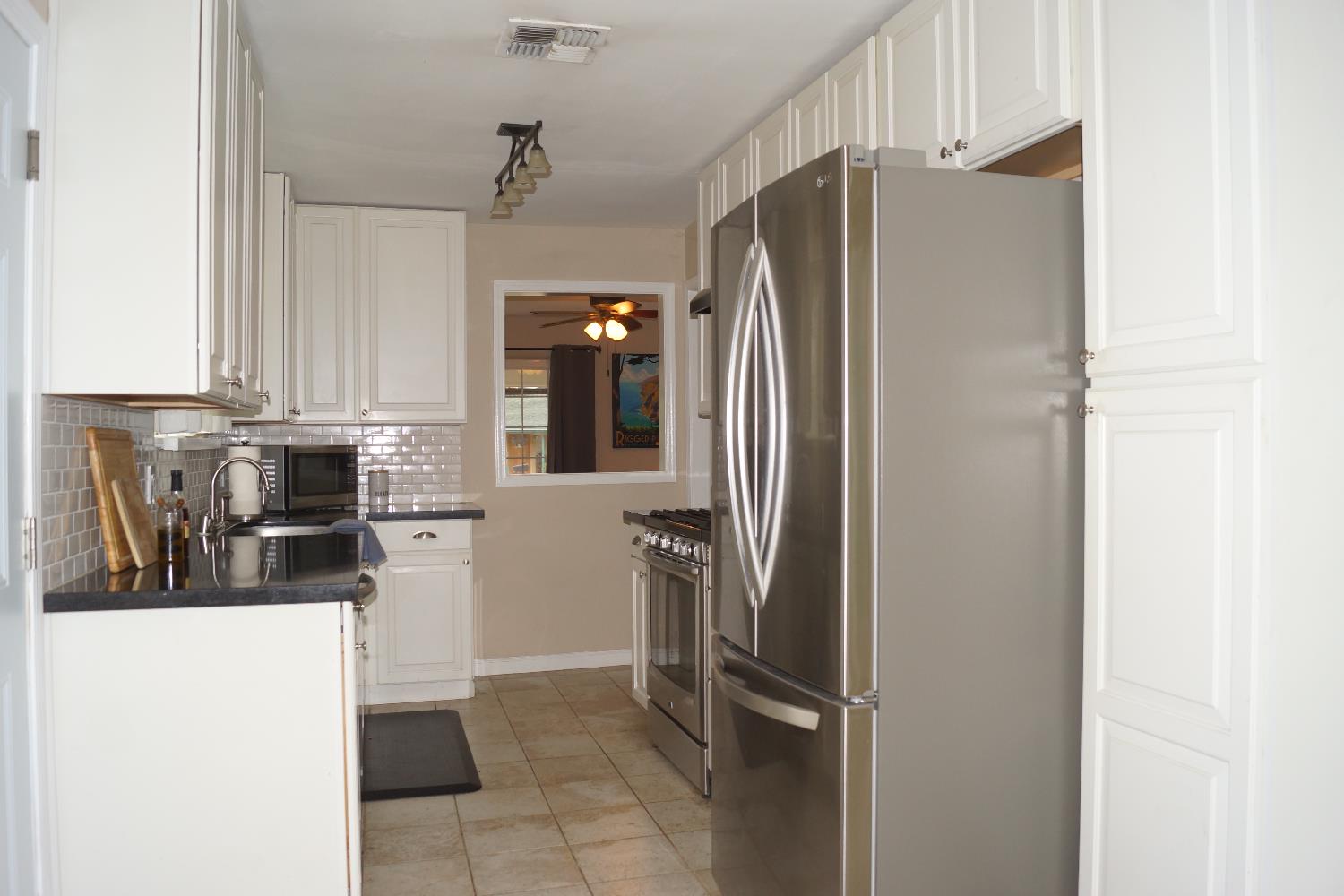 116 Sutter Street Woodland, CA 95695 - Photo 12 of 21