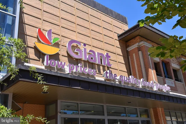 $1,900 | 625 Park Road Northwest, Unit C8, Washington, DC 20010