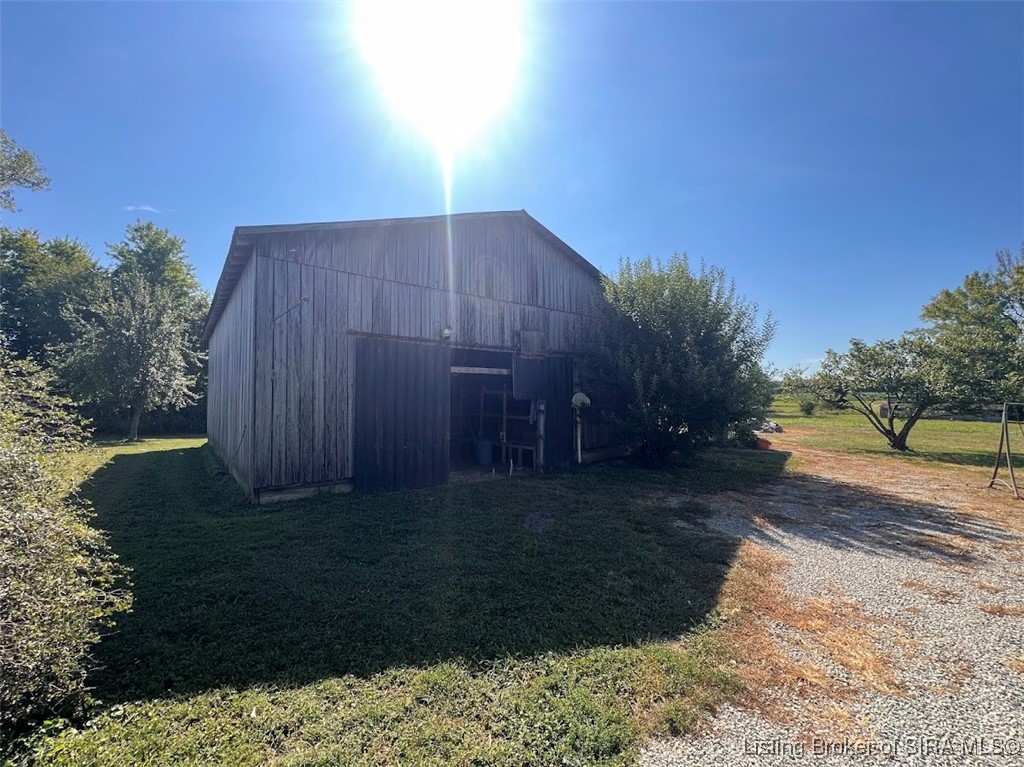 1603 McIntyre Road New Washington, IN 47162 - Photo 5 of 17 Right Side