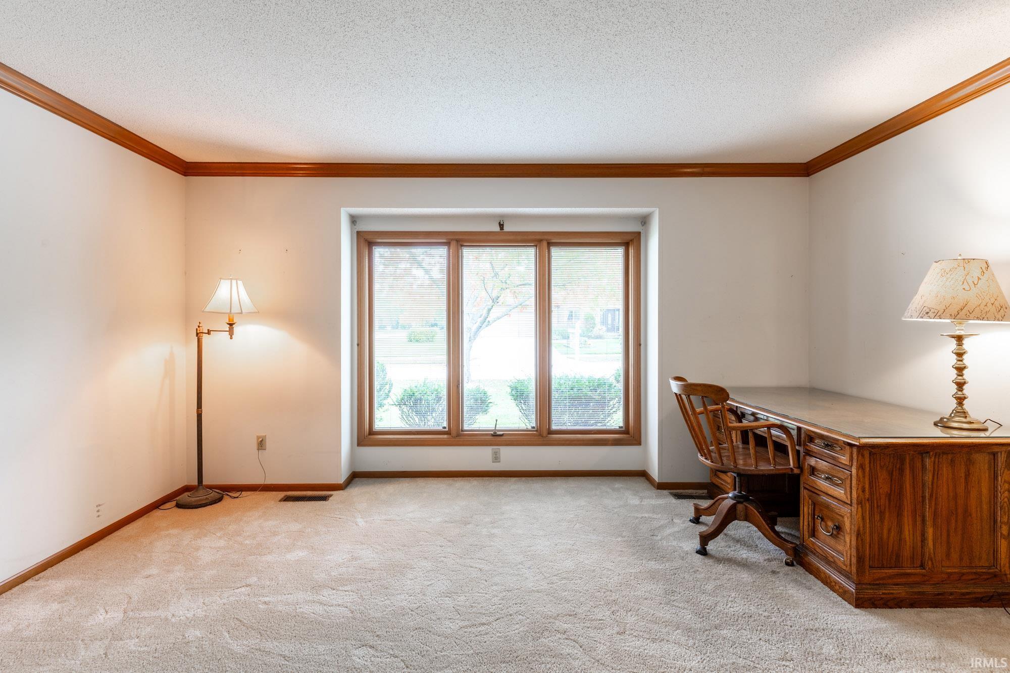 8706 Rail Fence Road Fort Wayne, IN 46835 - Photo 8 of 31