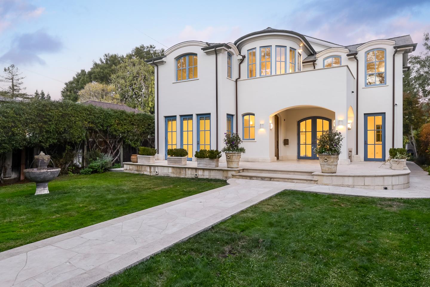 842 Boyce Avenue, Palo Alto, CA 94301 Compass