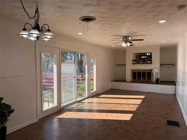 $1,875 | 4117 Big Bend Trail, Lake Worth, TX 76135