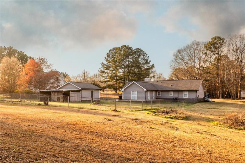 809 Parker Court Monroe, GA 30656 - Photo 33 of 50