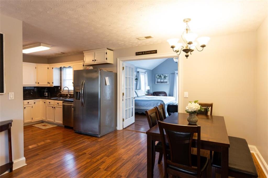 809 Parker Court Monroe, GA 30656 - Photo 8 of 50