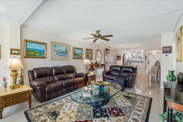 $2,500 | 3224 South Ocean Boulevard, Unit 211B, Highland Beach, FL 33487