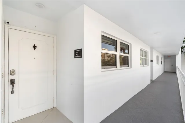 $2,500 | 3224 South Ocean Boulevard, Unit 211B, Highland Beach, FL 33487