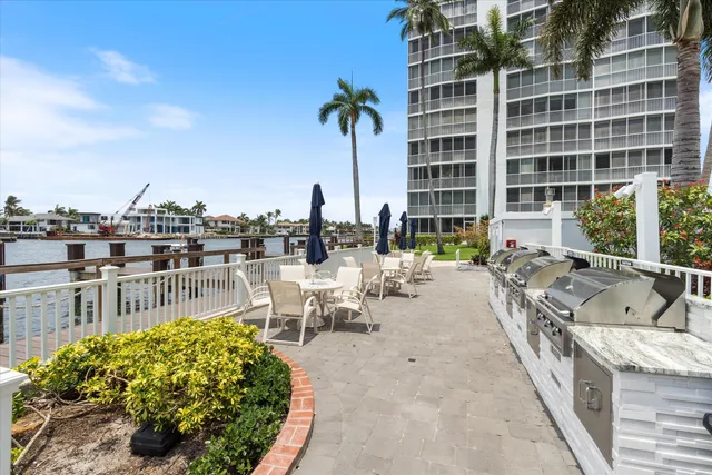$2,500 | 3224 South Ocean Boulevard, Unit 211B, Highland Beach, FL 33487