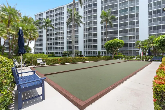 $2,500 | 3224 South Ocean Boulevard, Unit 211B, Highland Beach, FL 33487