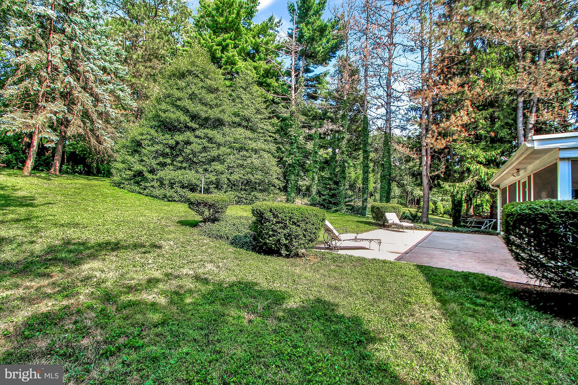 2775 Cambridge Road York, PA 17402 - Photo 18 of 20 Gallery Image 18