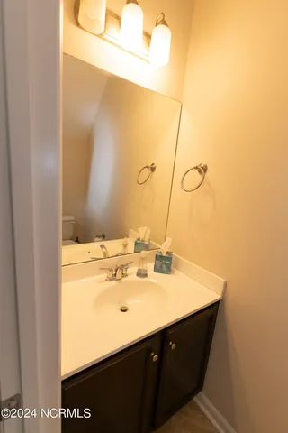 $1,500 | 530 Oyster Rock Lane, Sneads Ferry, NC 28460