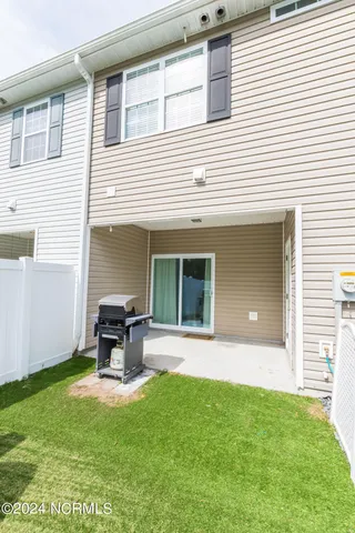 $1,500 | 530 Oyster Rock Lane, Sneads Ferry, NC 28460