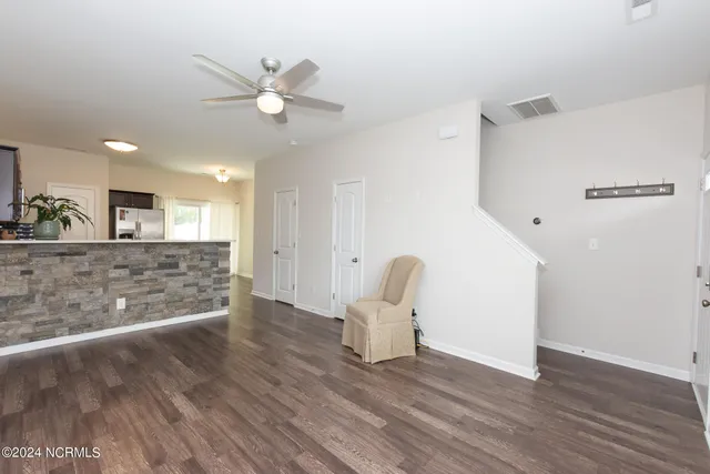 $1,500 | 530 Oyster Rock Lane, Sneads Ferry, NC 28460