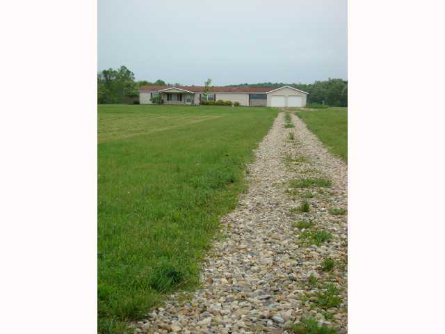 22380 Sycamore Road Mount Vernon, OH 43050 - Photo 9 of 18 Gallery Image 9