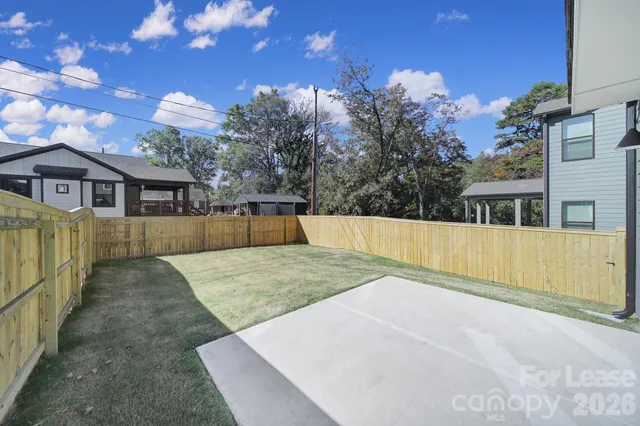 $3,800 | 511 Bowman Road, Charlotte, NC 28217