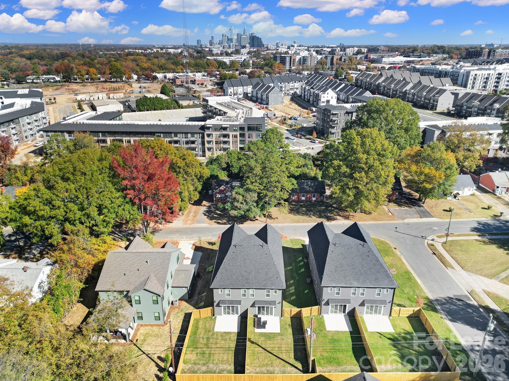 511 Bowman Road Charlotte, NC 28217 - Photo 3 of 27