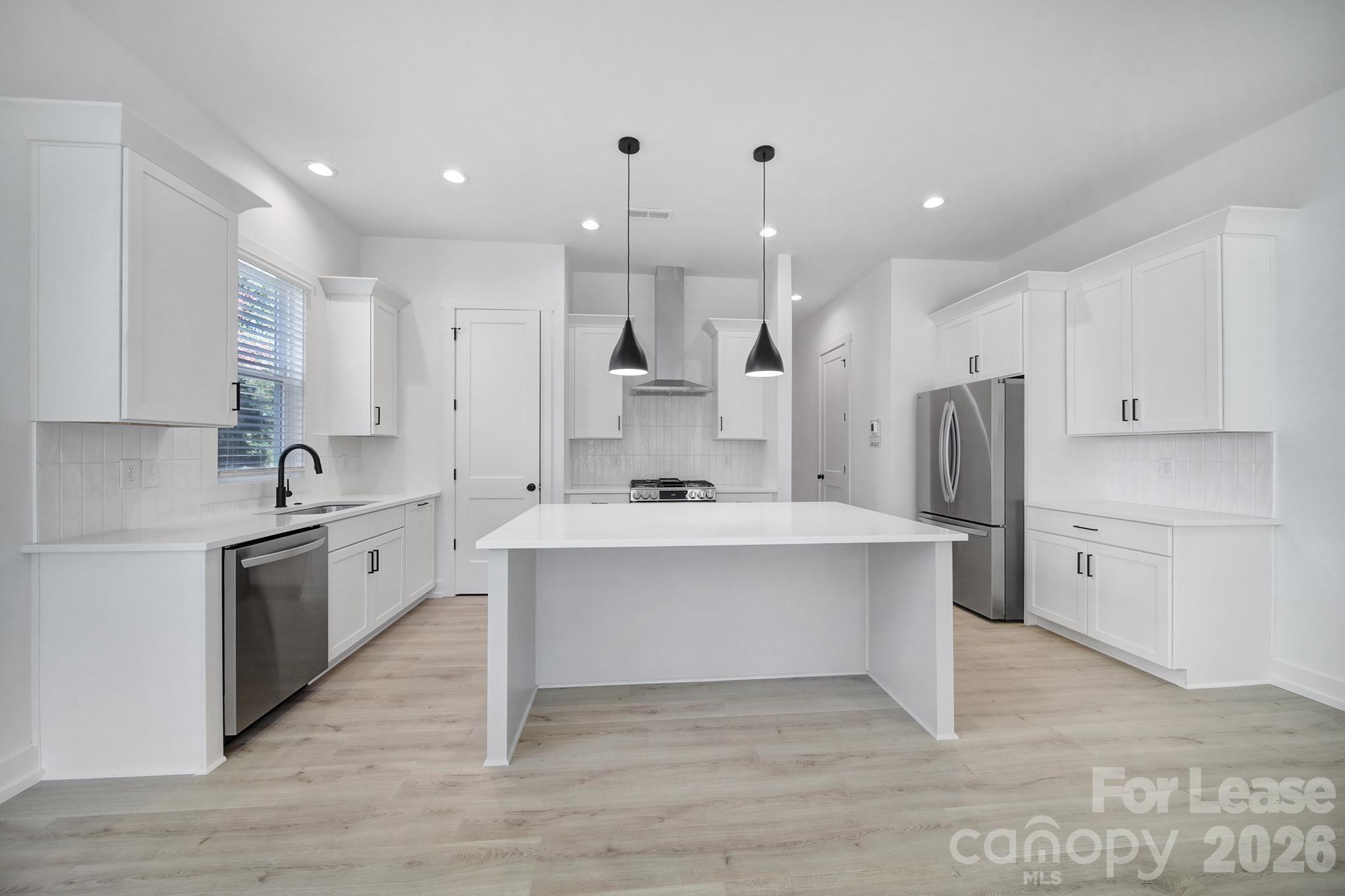 511 Bowman Road Charlotte, NC 28217 - Photo 8 of 27