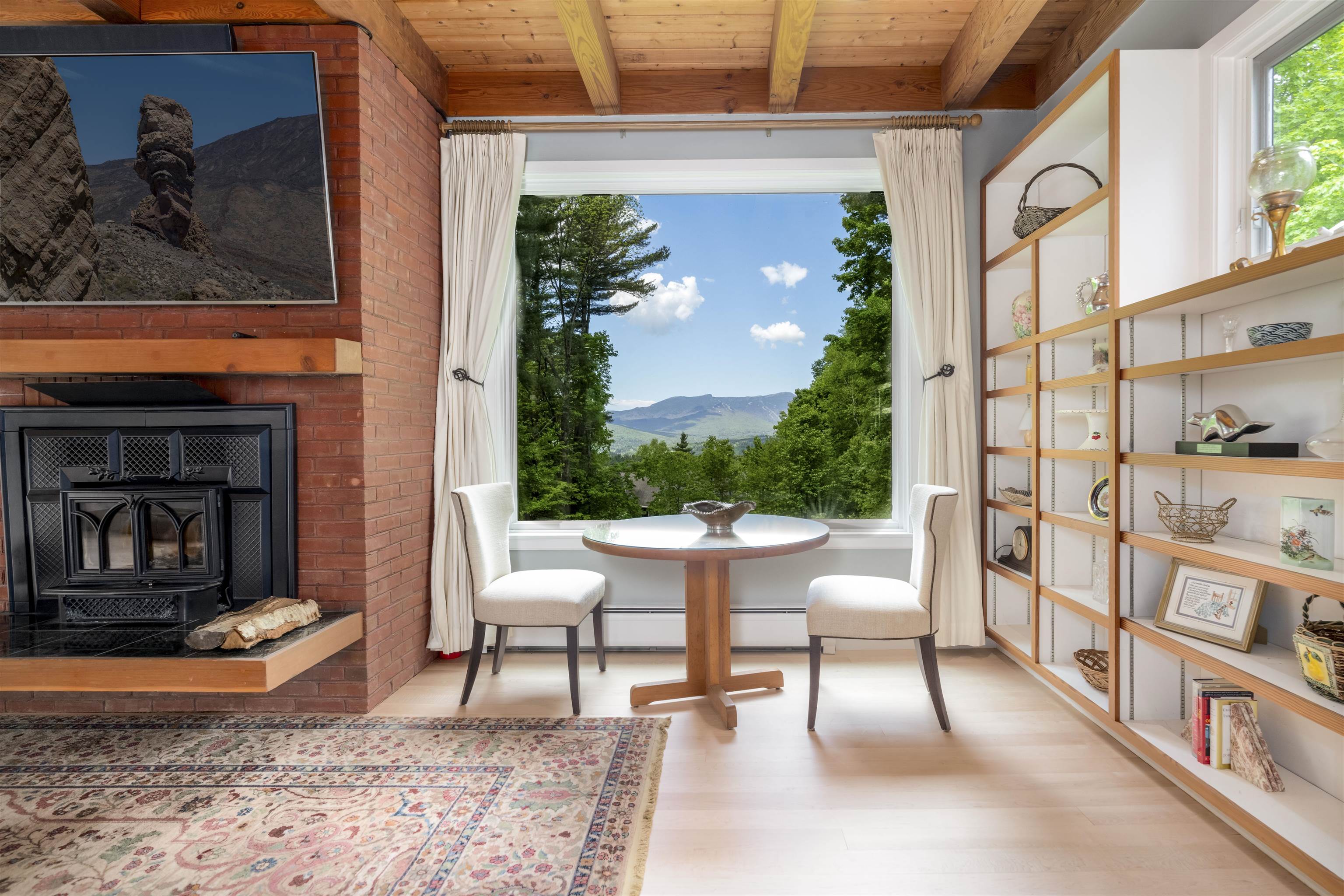 188 Foster Farm Road Stowe, VT 05672 - Photo 7 of 58