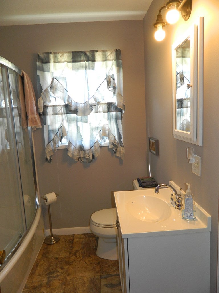 19029 Monroe Road Meadowview, VA 24361 - Photo 15 of 75 Gallery Image 15