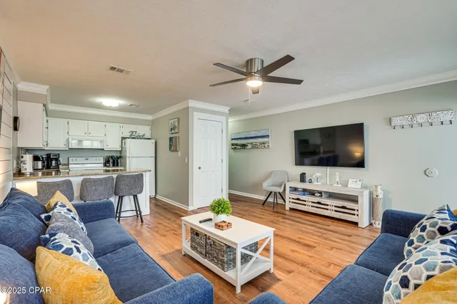 $1,500 | 17670 Front Beach Road, Unit B4, Panama City Beach, FL 32413
