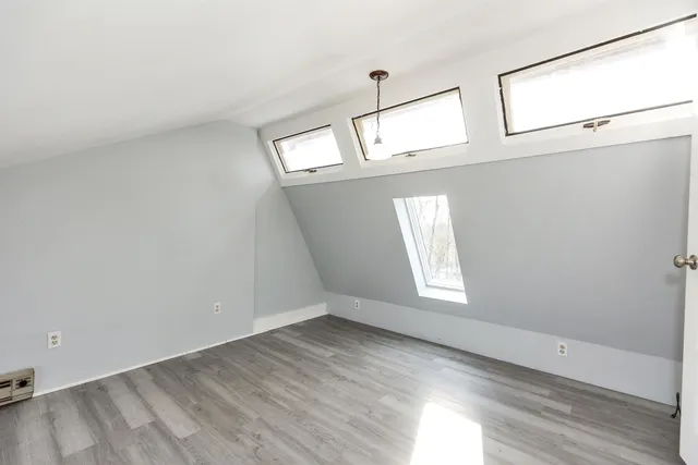 $279,500 | 1 Prospect Heights Road, Peterborough, NH 03458