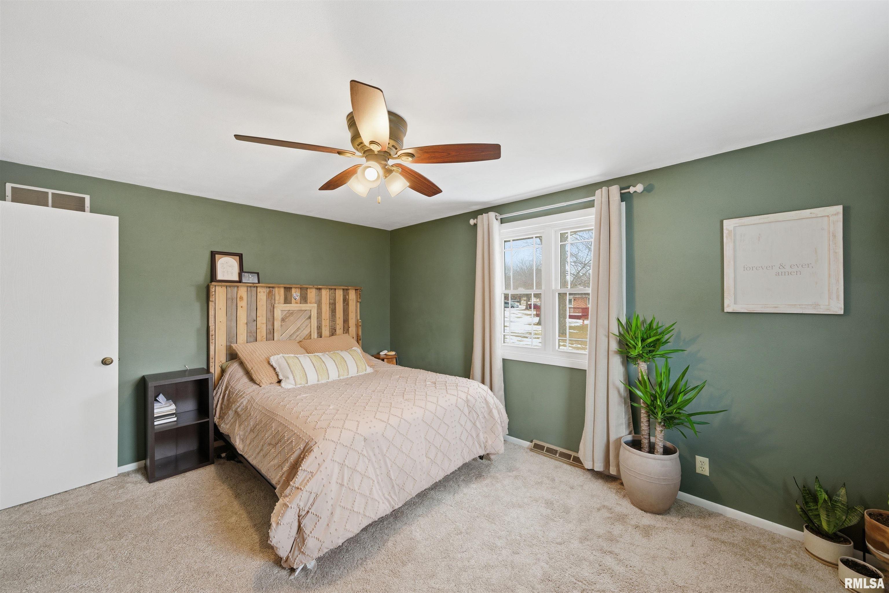 604 Ivy Lane Tremont, IL 61568 - Photo 20 of 37