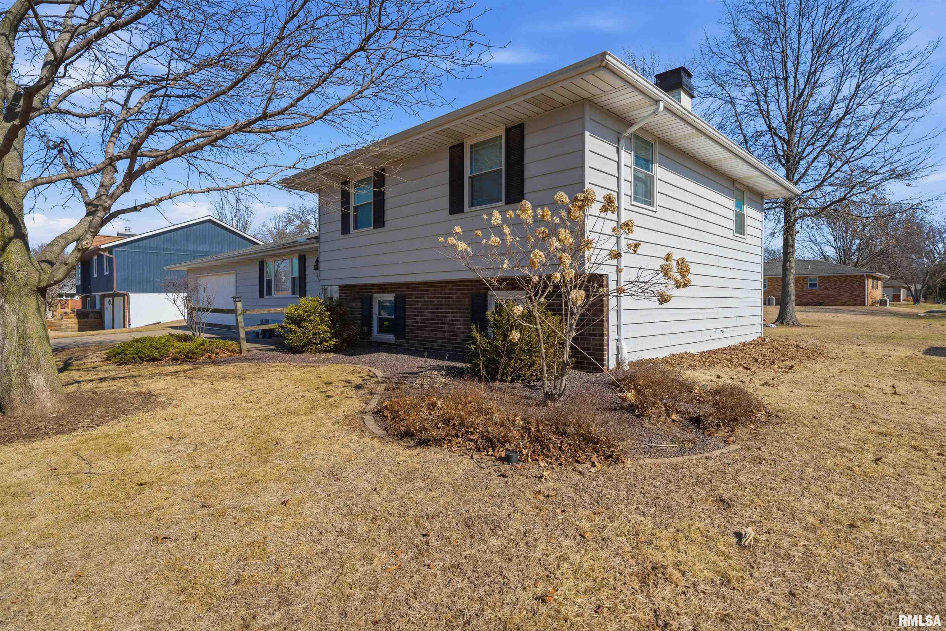 604 Ivy Lane Tremont, IL 61568 - Photo 3 of 37