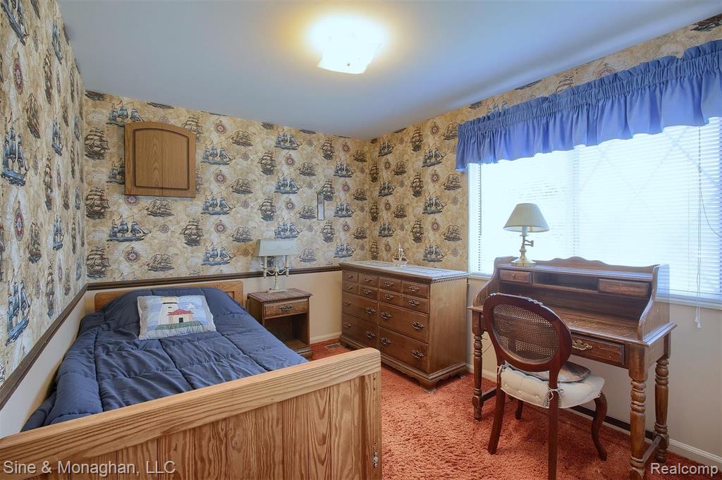 35 Vernier Road Grosse Pointe Shores, MI 48236 - Photo 21 of 38