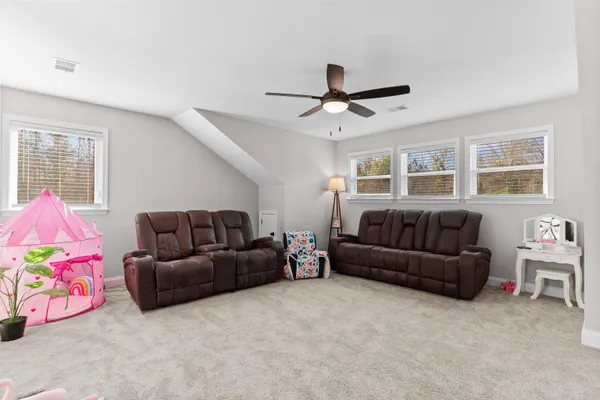 $509,999 | 131 Rhodus Avenue, Andrews, SC 29510