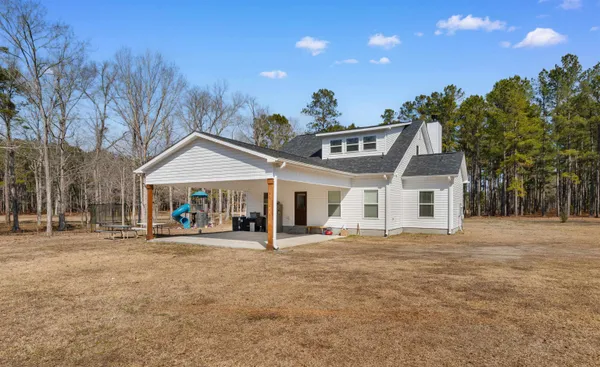 $509,999 | 131 Rhodus Avenue, Andrews, SC 29510