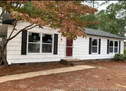 $1,400 | 1615 Morehead Avenue, Fayetteville, NC 28303