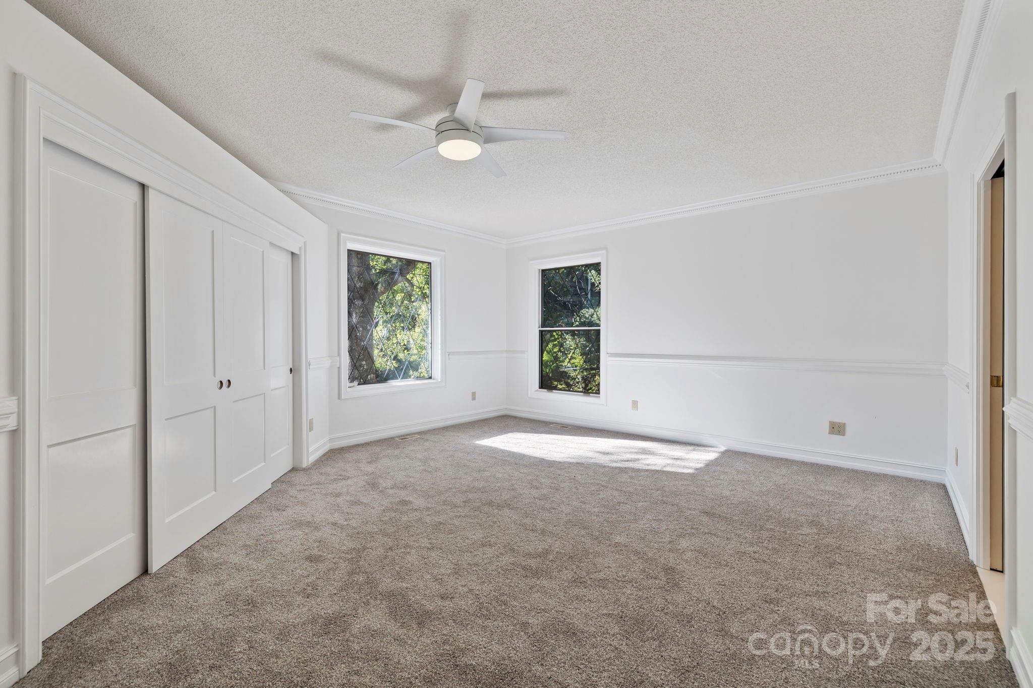 31 South Ridge Drive Hendersonville, NC 28739 - Photo 12 of 48