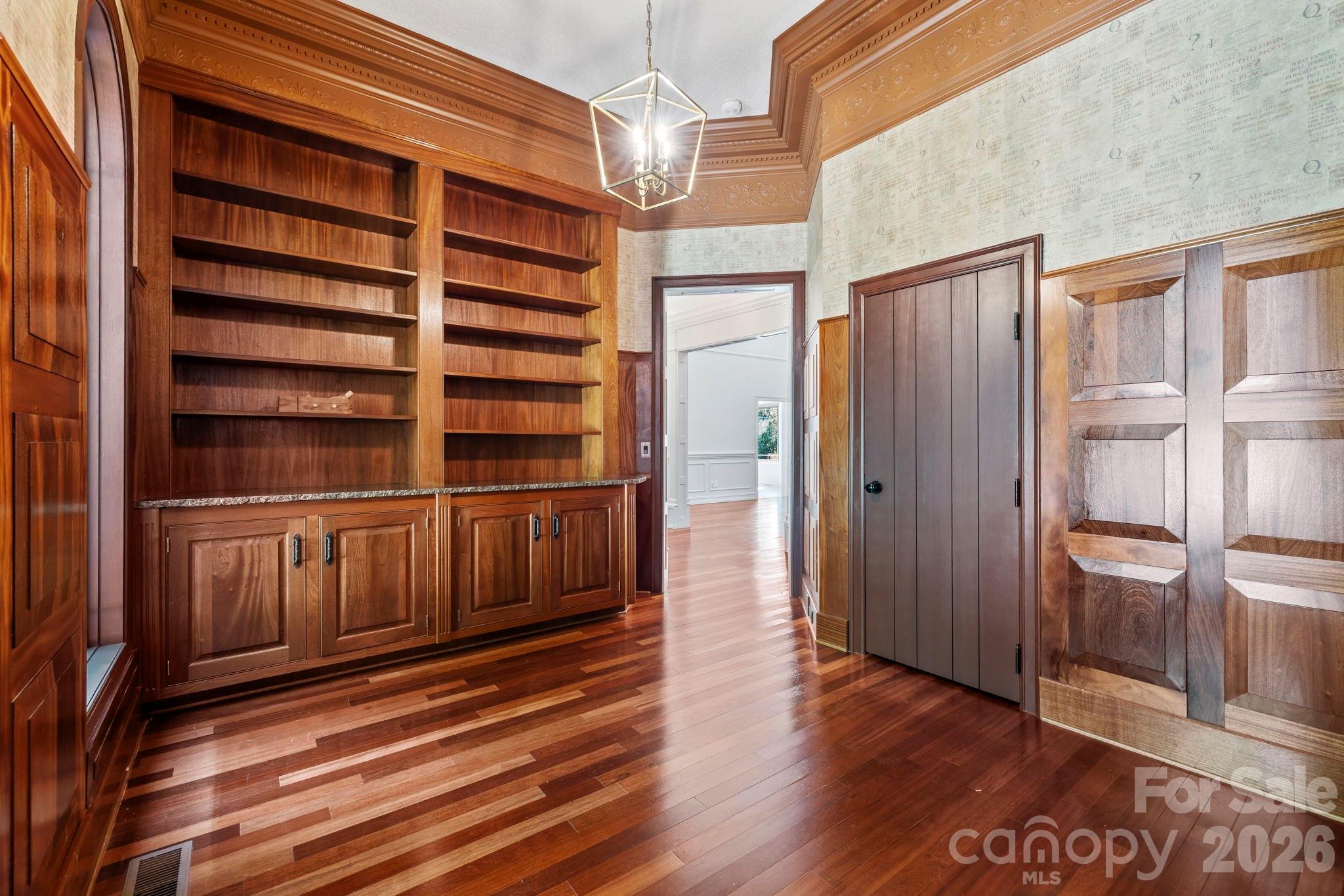 31 South Ridge Drive Hendersonville, NC 28739 - Photo 19 of 48