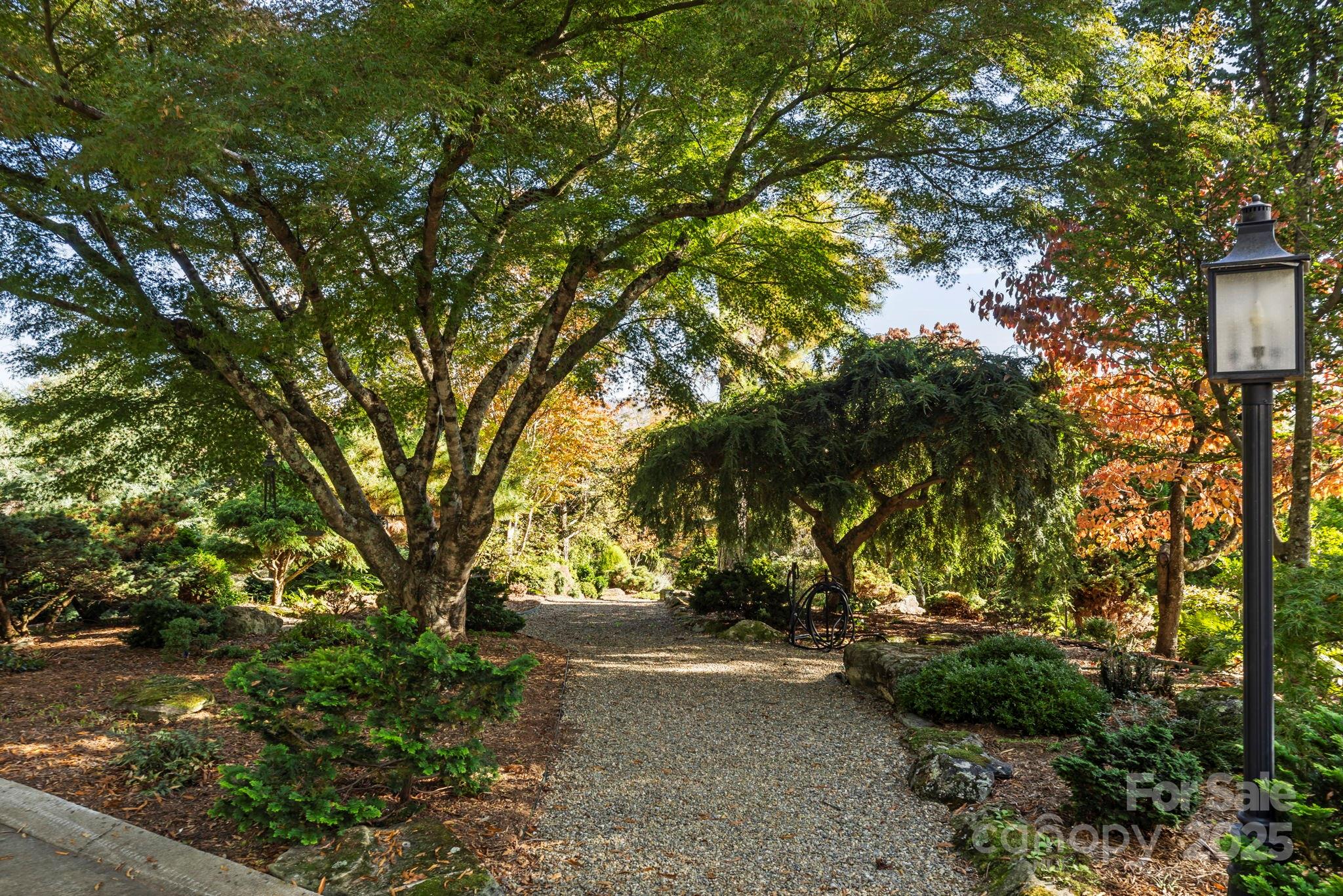 31 South Ridge Drive Hendersonville, NC 28739 - Photo 41 of 48