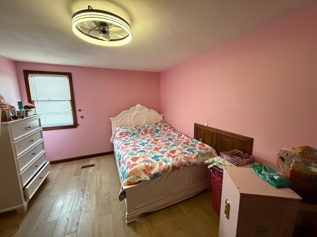 471 Butman Road Lowell, MA 01852 - Photo 17 of 29