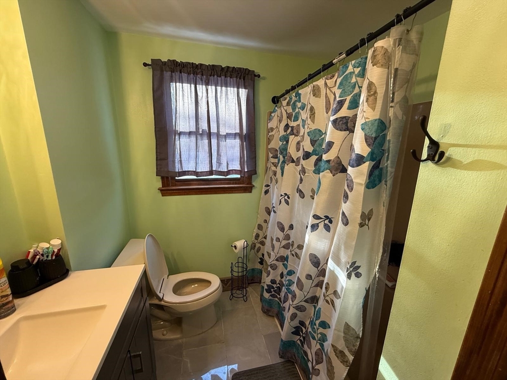 471 Butman Road Lowell, MA 01852 - Photo 18 of 29