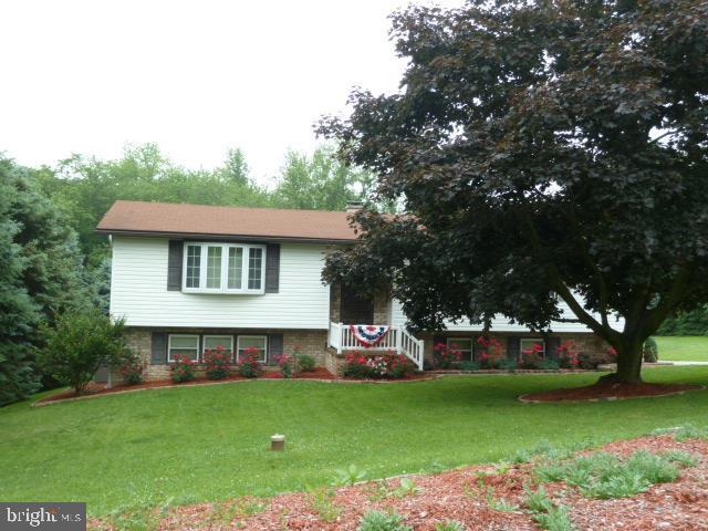 1095 Valley View Road York, PA 17406 - Photo 1 of 19 Gallery Image 1