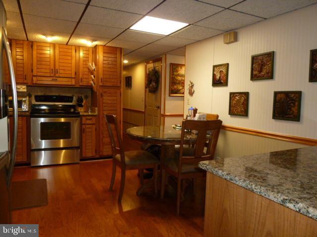 1095 Valley View Road York, PA 17406 - Photo 9 of 19 Gallery Image 9