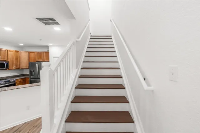 a view of entryway and hall