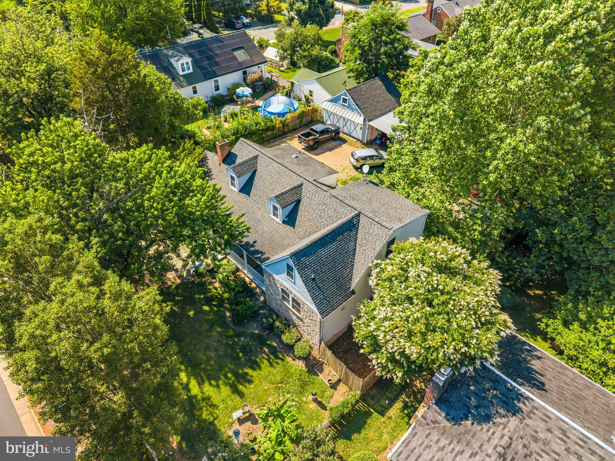 606 Edwards Ferry Road Northeast Leesburg, VA 20176 - Photo 40 of 49