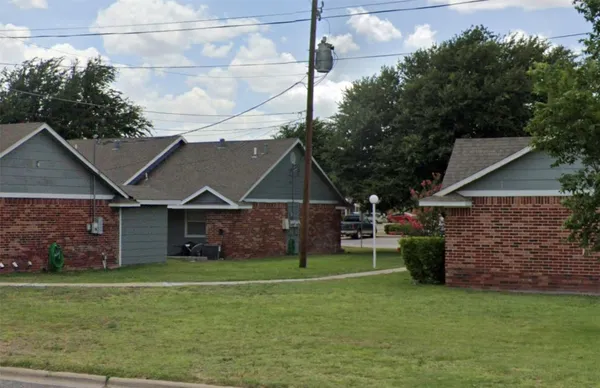 $675 | 305 North Everts Street, Fort Stockton, TX 79735
